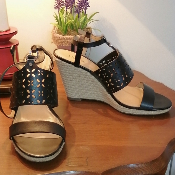 Michael Kors Shoes - Michael Kors black Wedge size 9